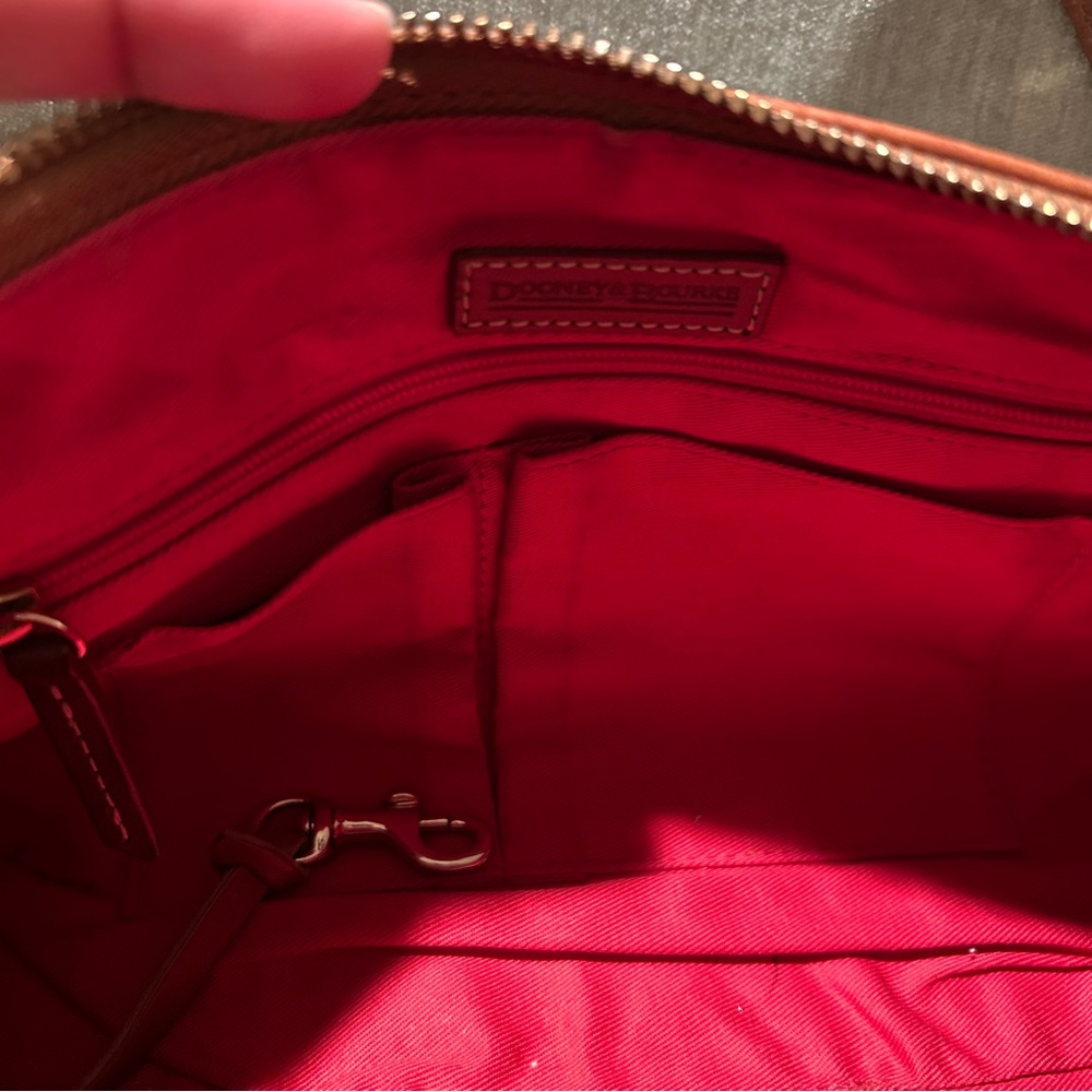 Dooney & Bourke Shoulder Bag Dooney & Bourke Barrel Bag Vintage D&B Bag Y2K - Picture 7 of 12